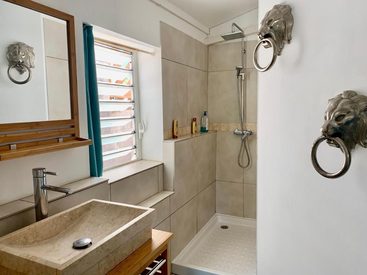 Home Sweet Home Saint-Gilles-les Bains Bagian luar foto