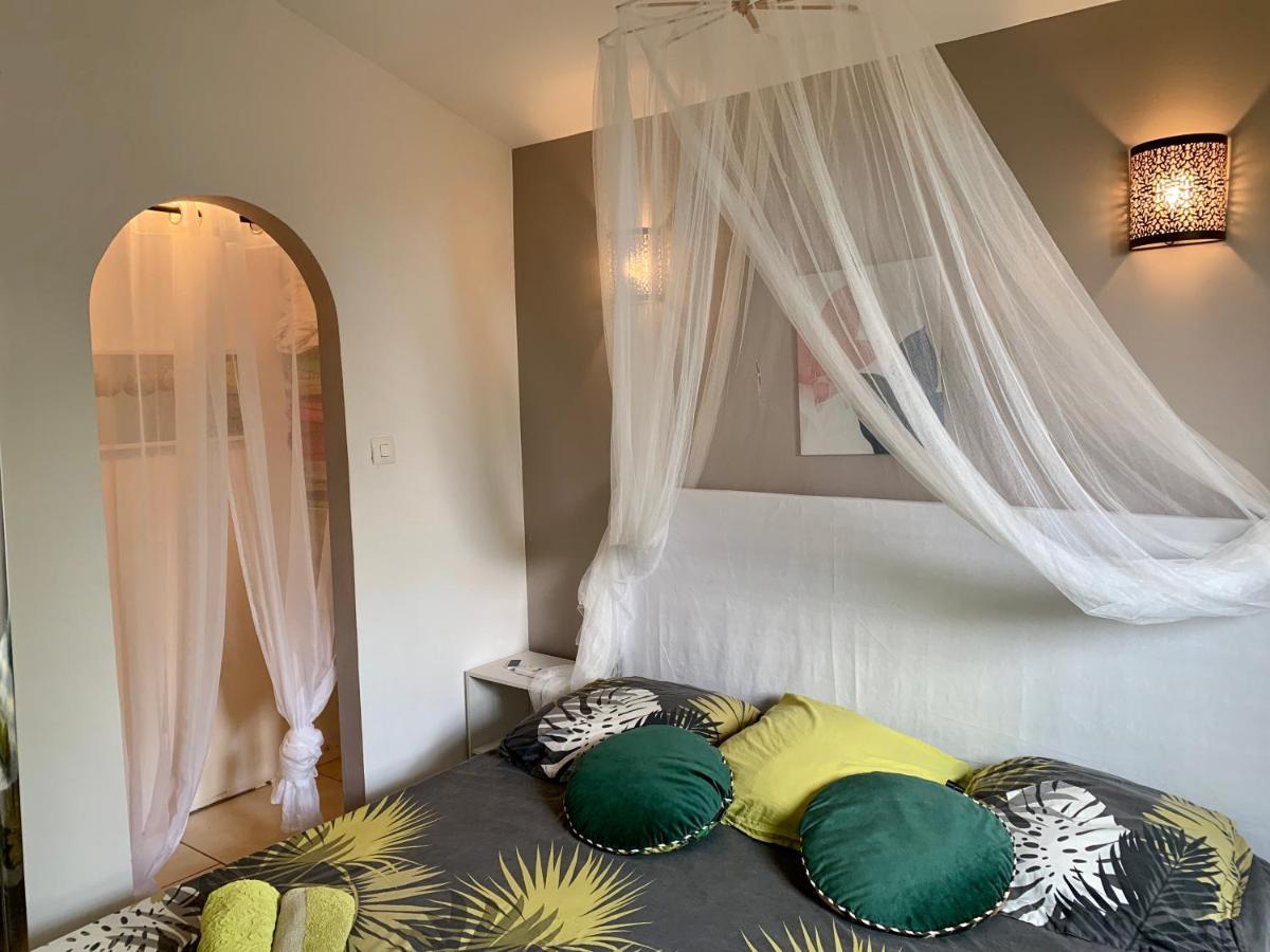 Home Sweet Home Saint-Gilles-les Bains Bagian luar foto